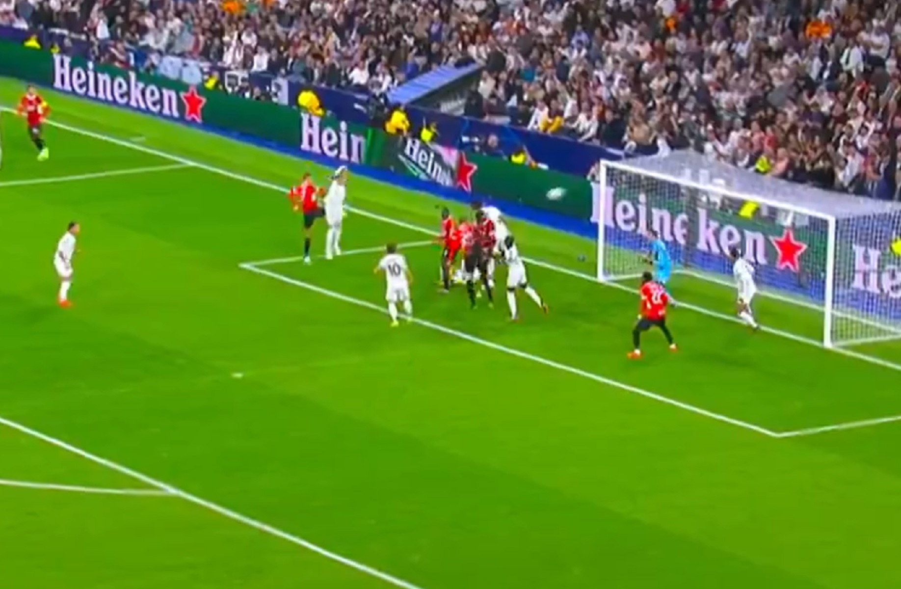 Ο Τιάο κάρφωσε την εστία της Ρεάλ Μαδρίτης (vid)