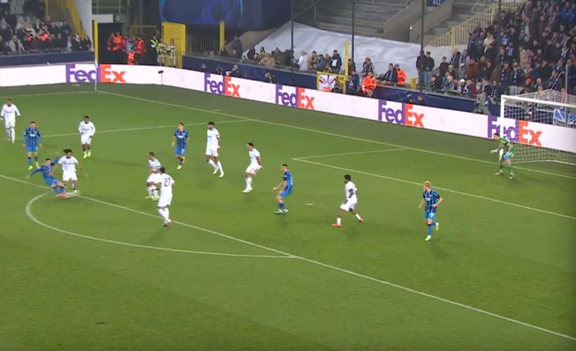 «Άγγιξε» το γκολ ο Τζόλης, του είπε «όχι» ο Μαρτίνες! (vid)