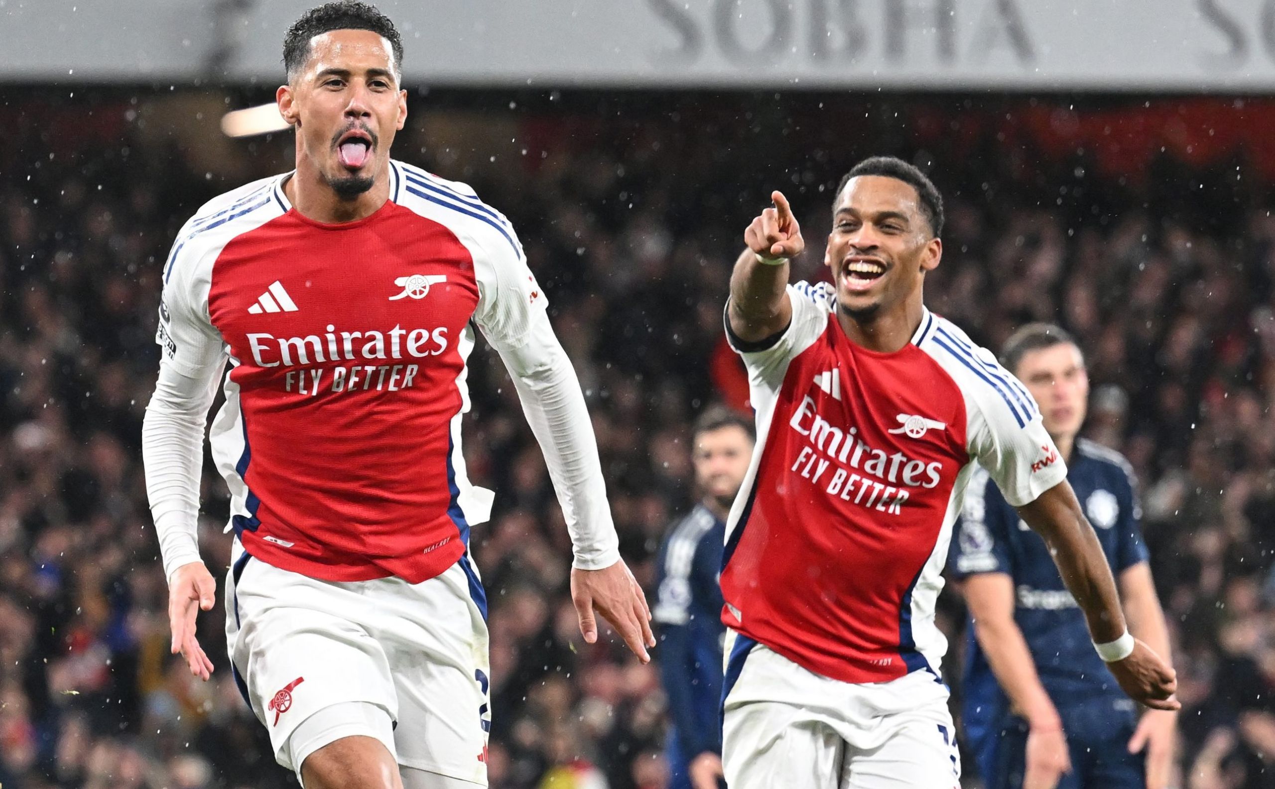 H Άρσεναλ στρίμωξε τη Γιουνάιτεντ στη… γωνία και τη νίκησε! (vid)