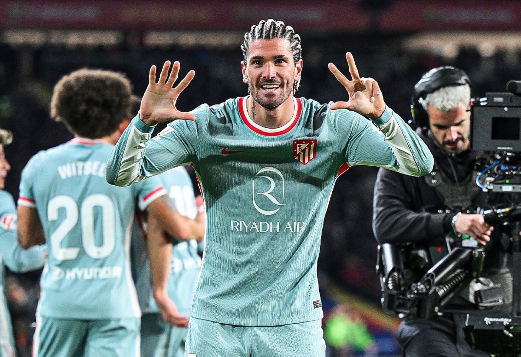 «Κέρβερος» Όμπλακ… ληστής Σόρλοθ και τάβλα η Μπαρτσελόνα