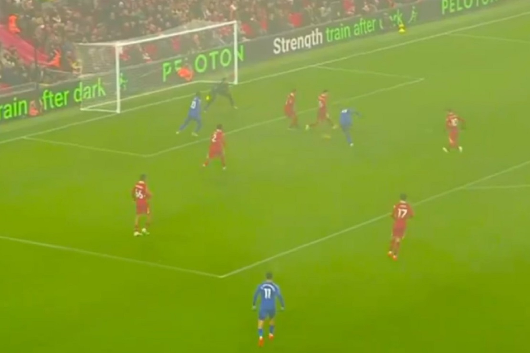 «Παγώνει» τη Λίβερπουλ μες την… ομίχλη ο Αγιού! (vid)