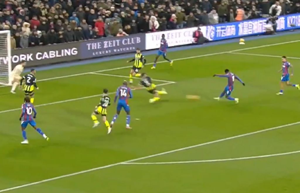 Ο διαστημικός Ρούμπεν Ντίας γλίτωσε την Σίτι από ιστορικό διασυρμό (vid)