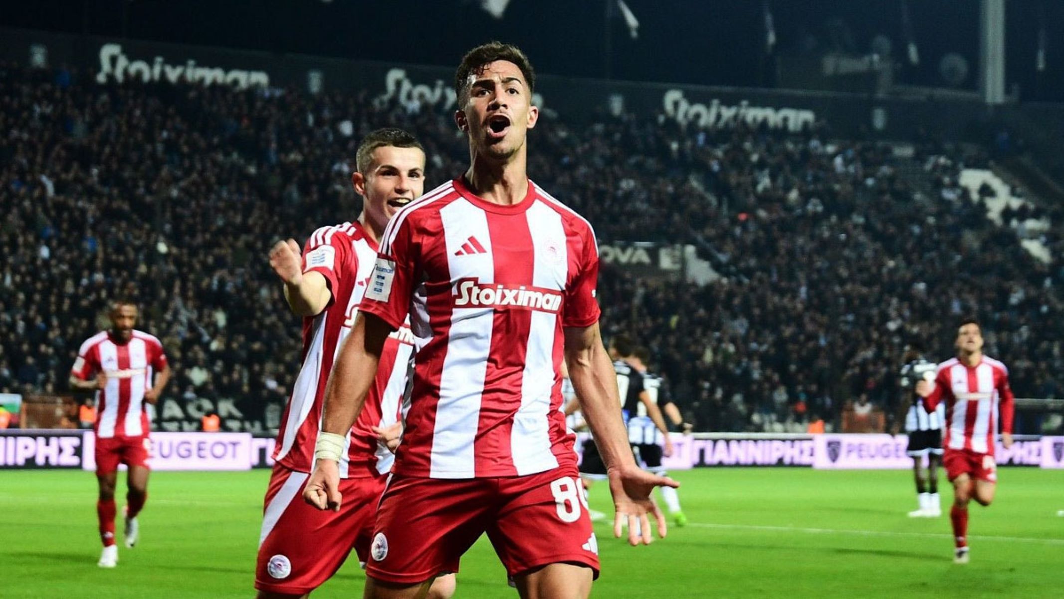 Κωστούλας: Το ποδοσφαιρικό του είδωλο και ο… Οικονομόπουλος (vid)