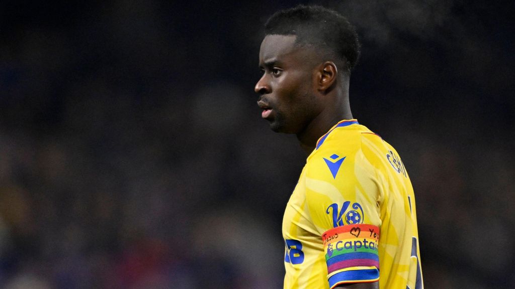 Μαρκ Γκουεχί: Ο στόπερ που θέλει όλο το Big6 της Premier League