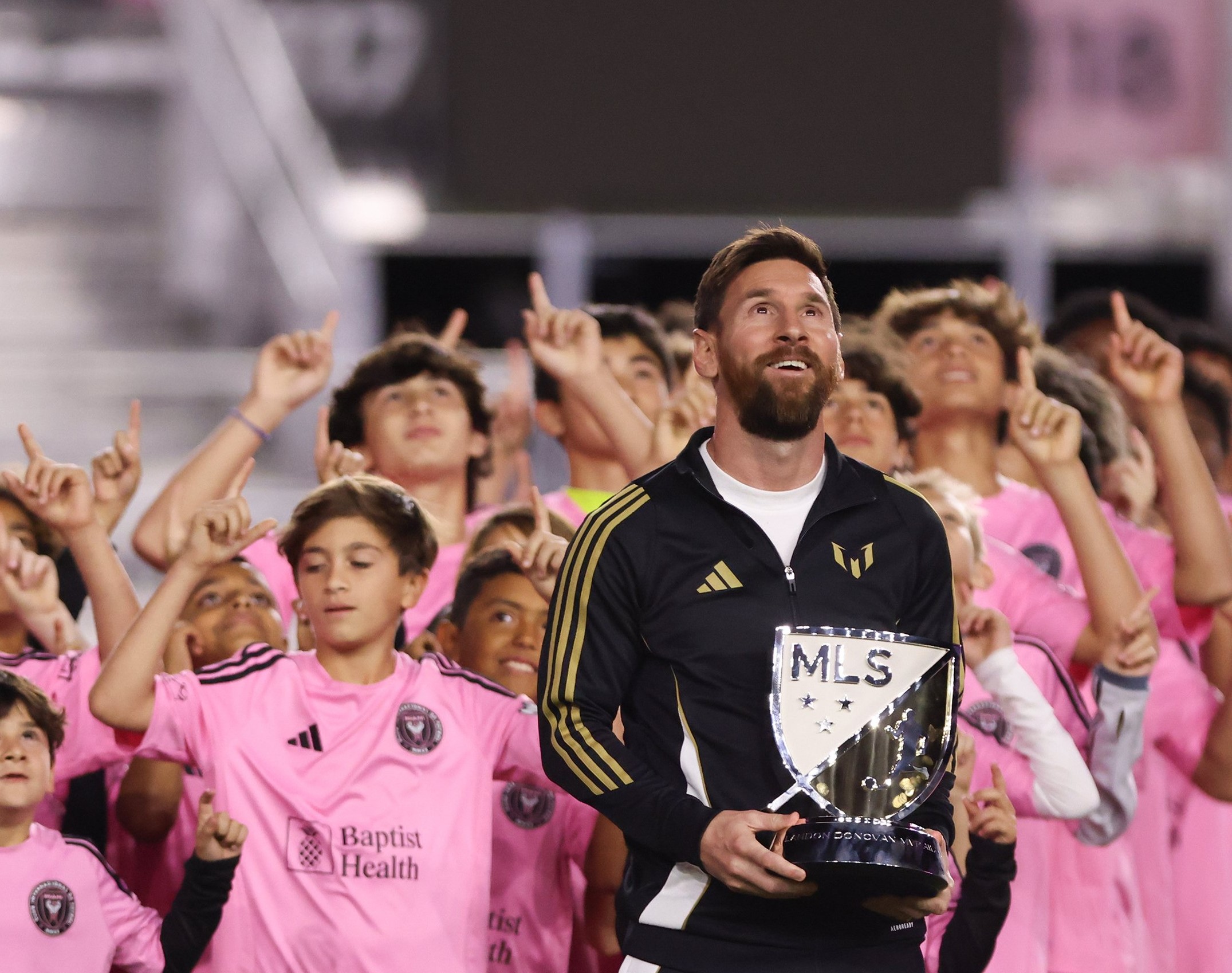 ΕΠΙΣΗΜΟ: Ο μύθος… συνεχίζεται – Ο Μέσι έγραψε ιστορία, MVP του MLS (vid)