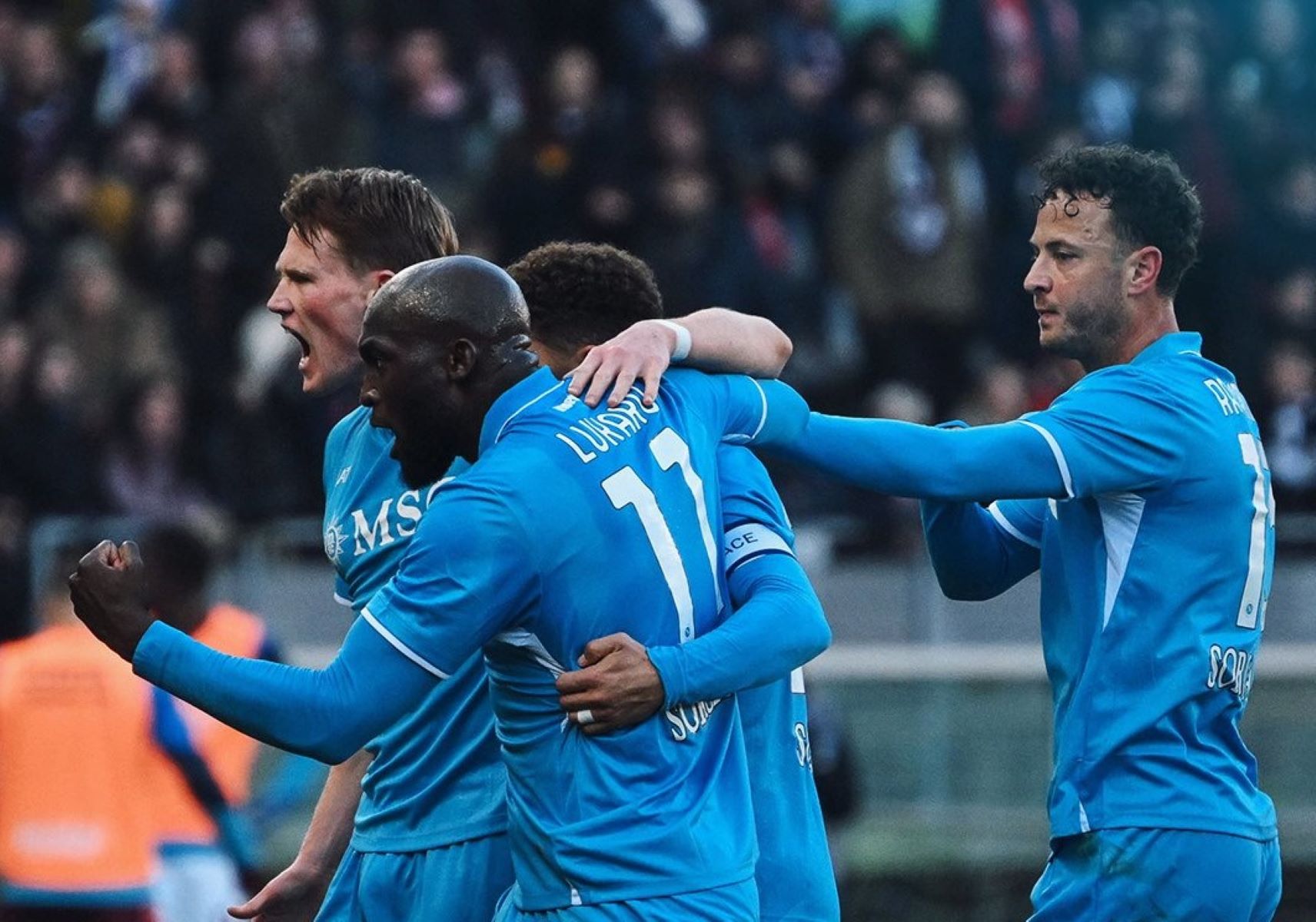 Η Νάπολι… τρομάζει ΟΛΗ την Ιταλία με αυτές τις φωτογραφίες (pics)