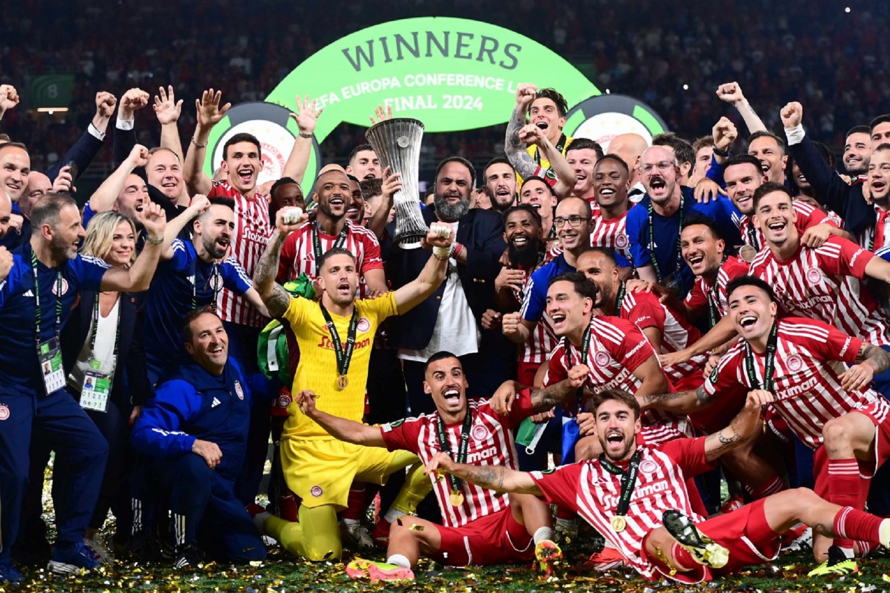 Βραβεύτηκε ως ομάδα-αποκάλυψη του 2024 ο Ολυμπιακός! (pic)