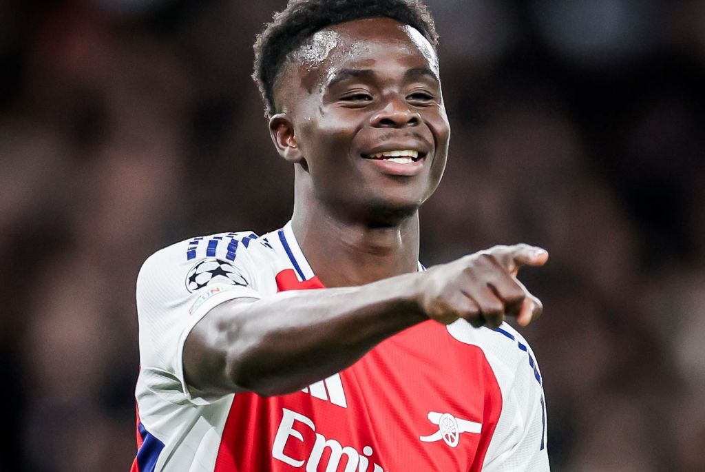 H Άρσεναλ χαμογελάει και πάλι: Προπονήθηκε ο Σάκα! (pic)