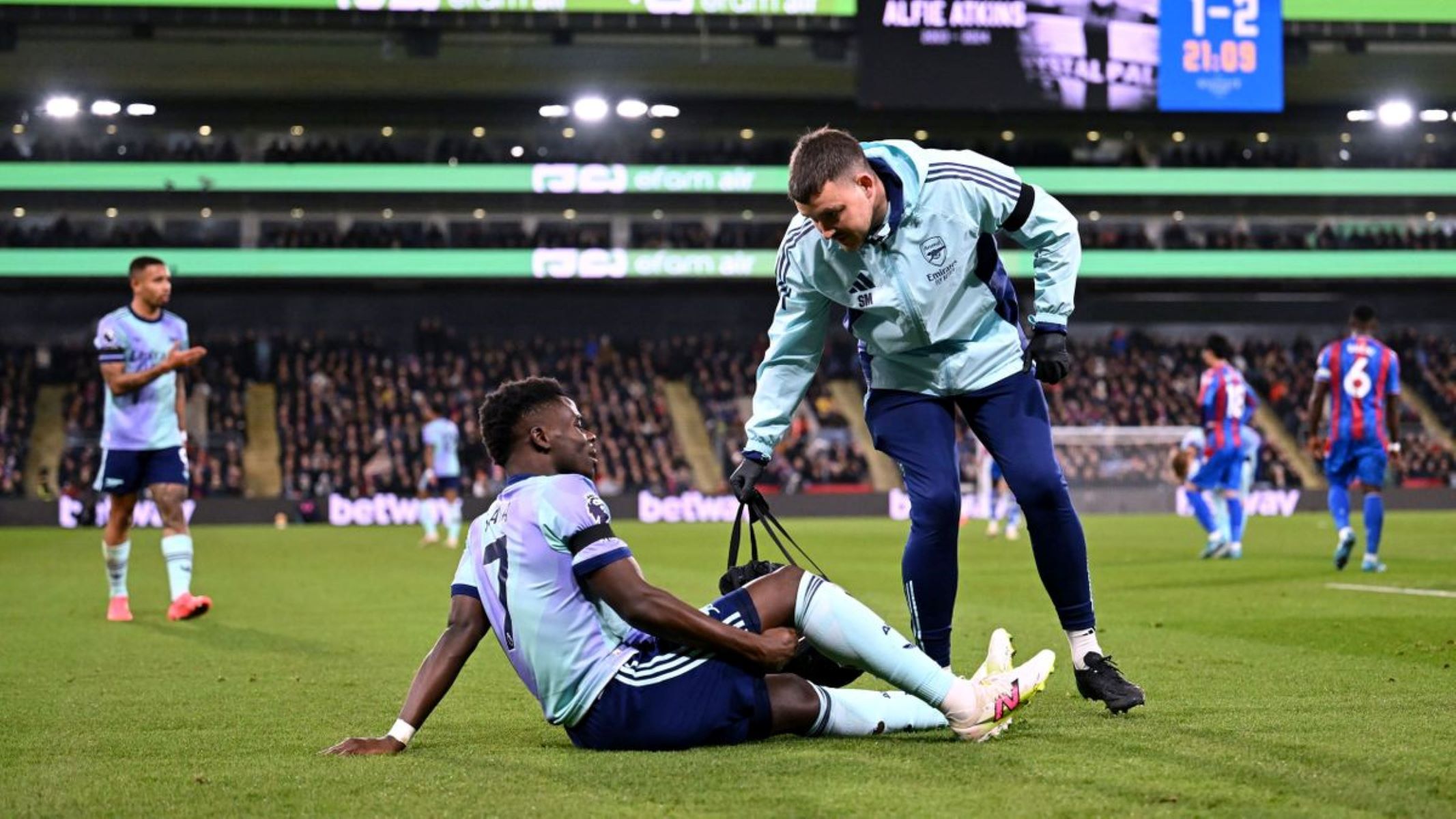 Μεγάλο πλήγμα για Άρσεναλ – Χάνει για καιρό τον πολύτιμο Σάκα