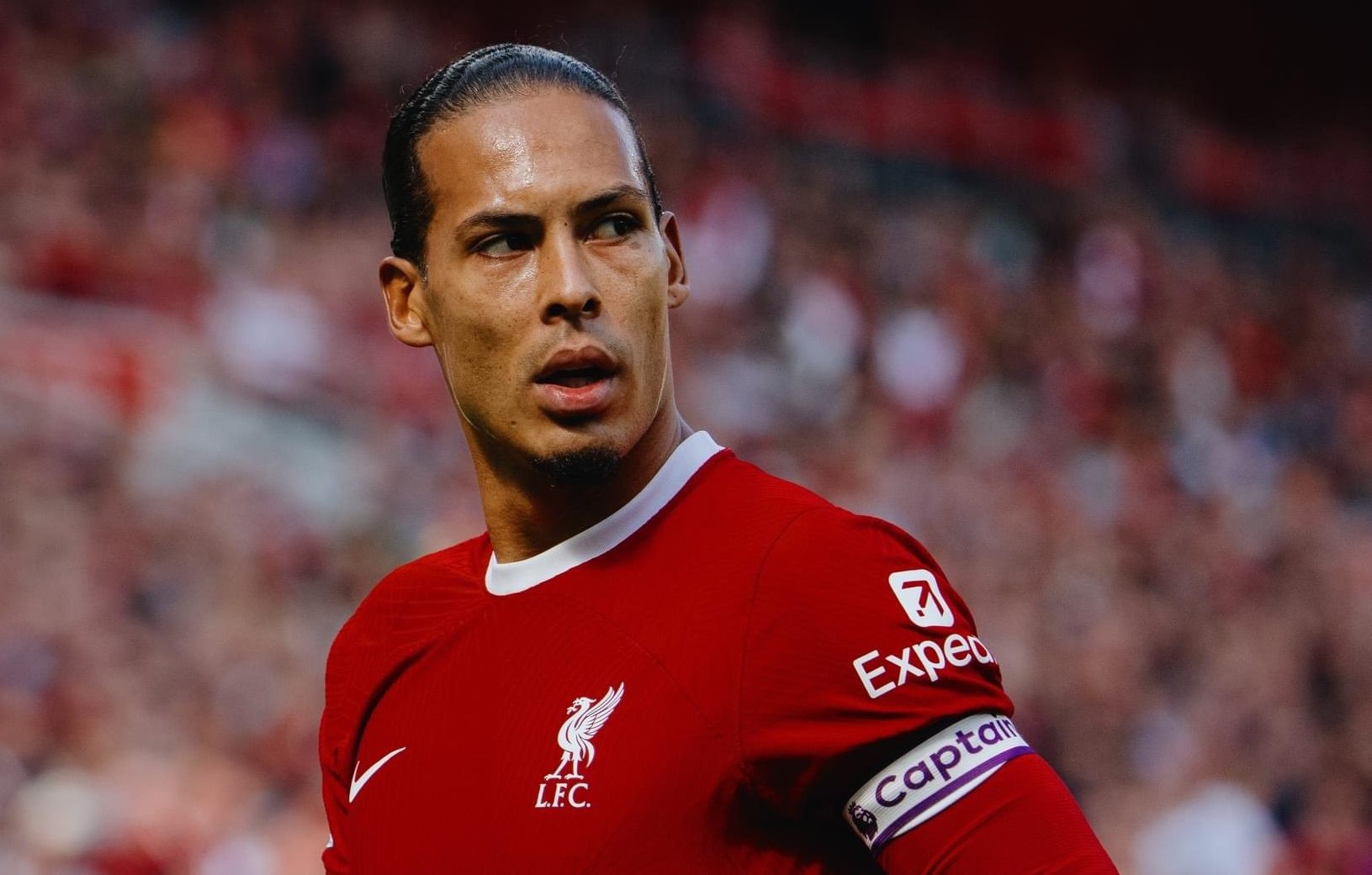 «Ο Φαν Ντάικ είναι ο καλύτερος αμυντικός που έπαιξε ποτέ στην Premier League»