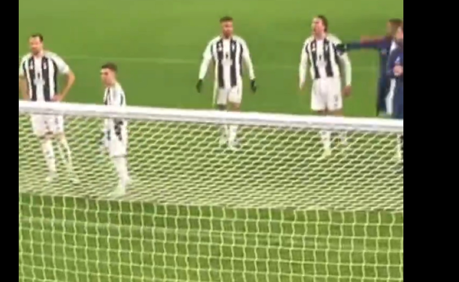 Ο ξεροκέφαλος Βλάχοβιτς άνοιξε… πόλεμο με τους τιφόζι της Γιουβέντους (vid)