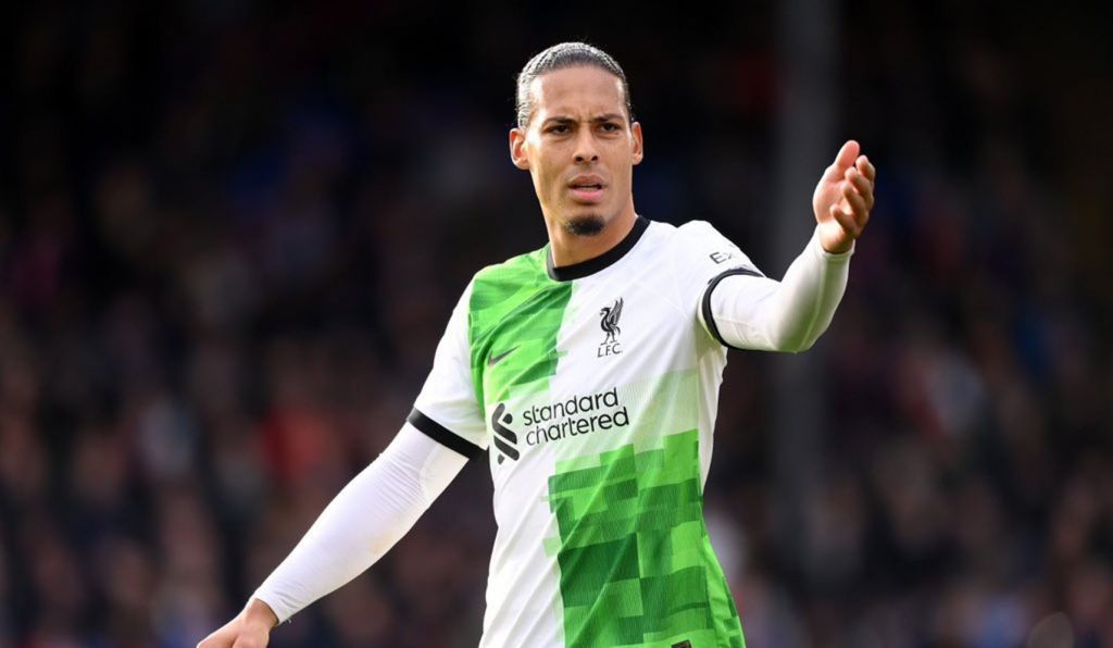 Φαν Ντάικ στο «Sky Sports»: «Καμία εξέλιξη με το συμβόλαιό μου»