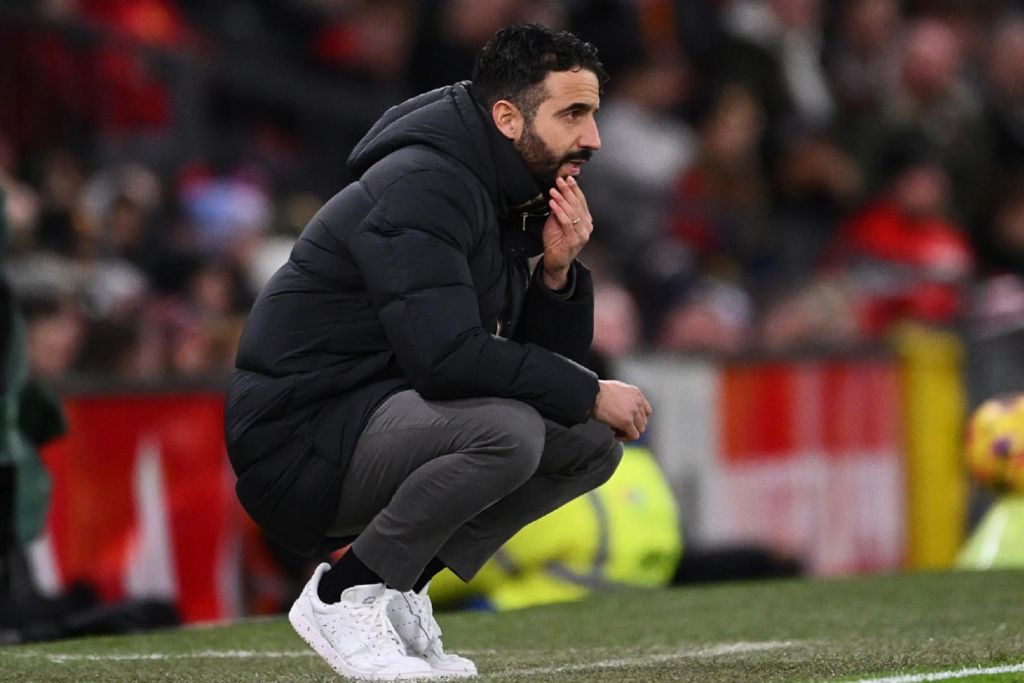 H διοίκηση της Γιουνάιτεντ άφησε την επίθεση του Αμορίμ… γυμνή