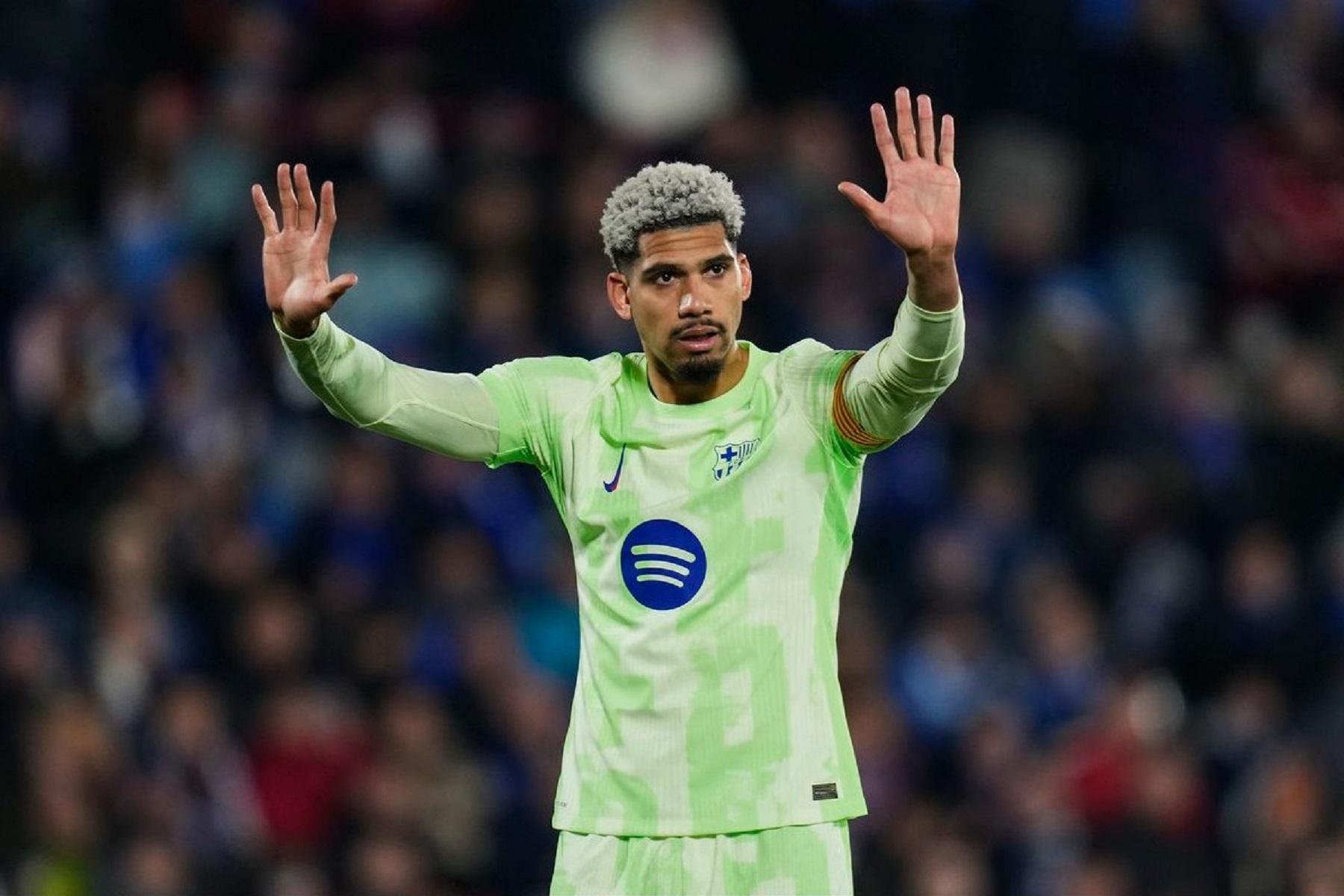 Επίσημο: Στην Μπαρτσελόνα ως το 2031 ο Αραούχο! (pic)