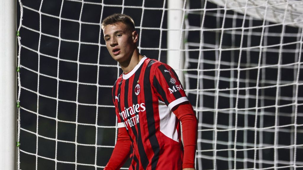 Βρήκε ομάδα για να «ζεστάνει» την ταλεντάρα της η Μίλαν