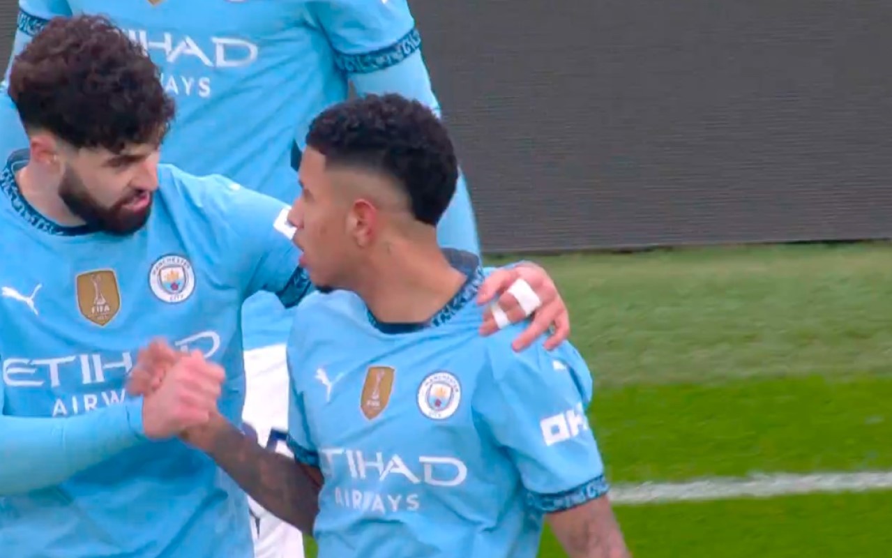 Αυτή είναι… τύχη πρωταθλήτριας – Αυτογκόλ και 1-0 η Σίτι (vid)