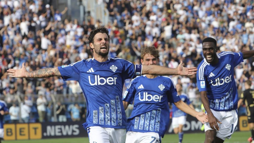 Η Κόμο επιχείρησε την πιο ακραία μεταγραφή της 25ετίας στη Serie A