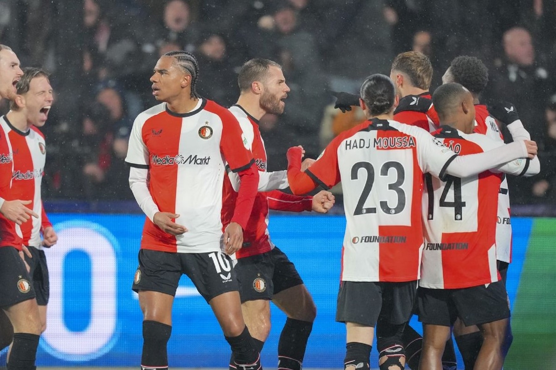 Με το… στανιό «αγγίζουν» 8αδα Ίντερ και Μίλαν – Συντριβή της Μπάγερν στο Ρότερνταμ! (vid)