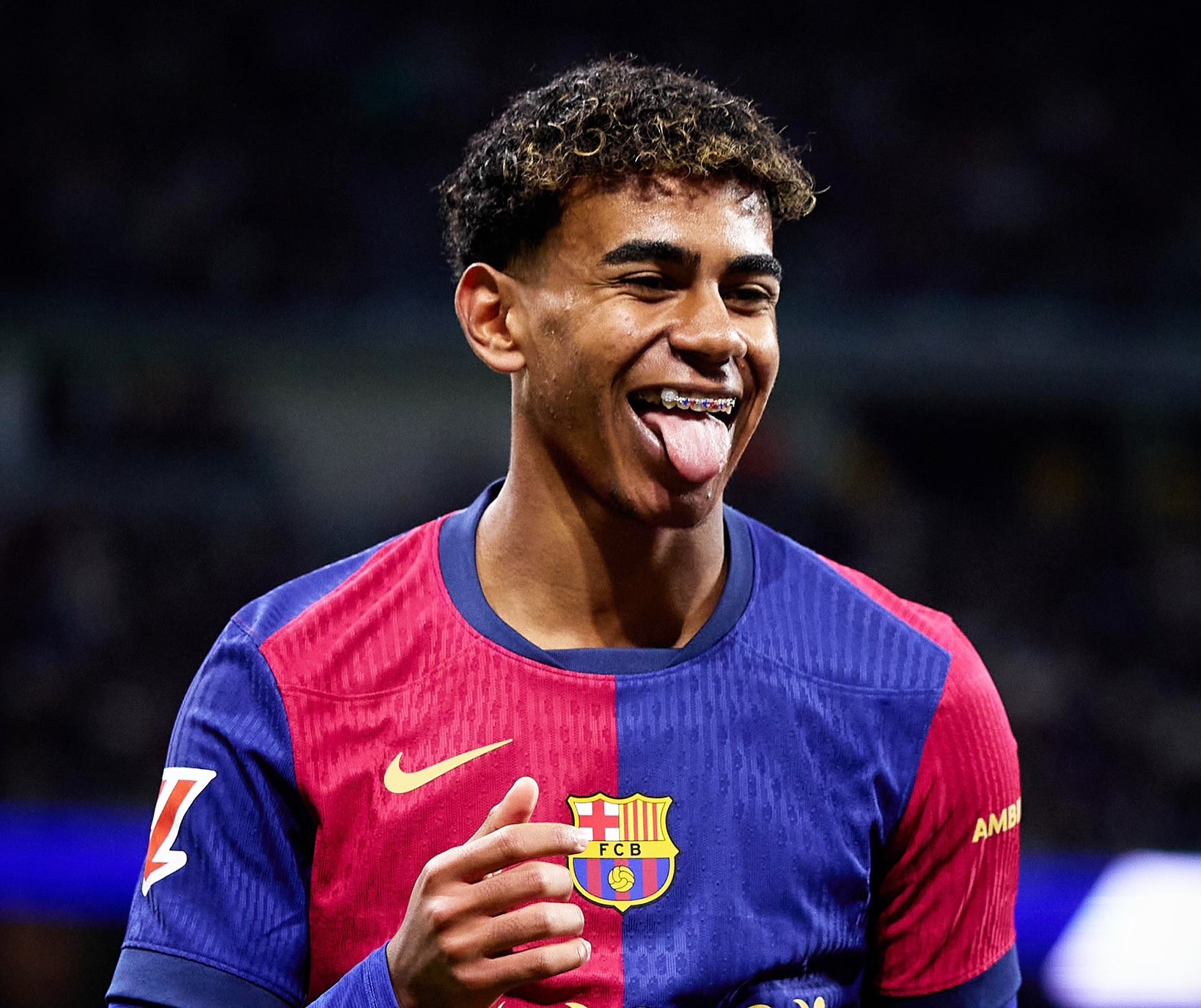 Γιαμάλ σου ΥΠΟΚΛΙΝΟΜΑΣΤΕ – Ο πιτσιρικάς γλέντησε την άμυνα της Ρεάλ (vid)