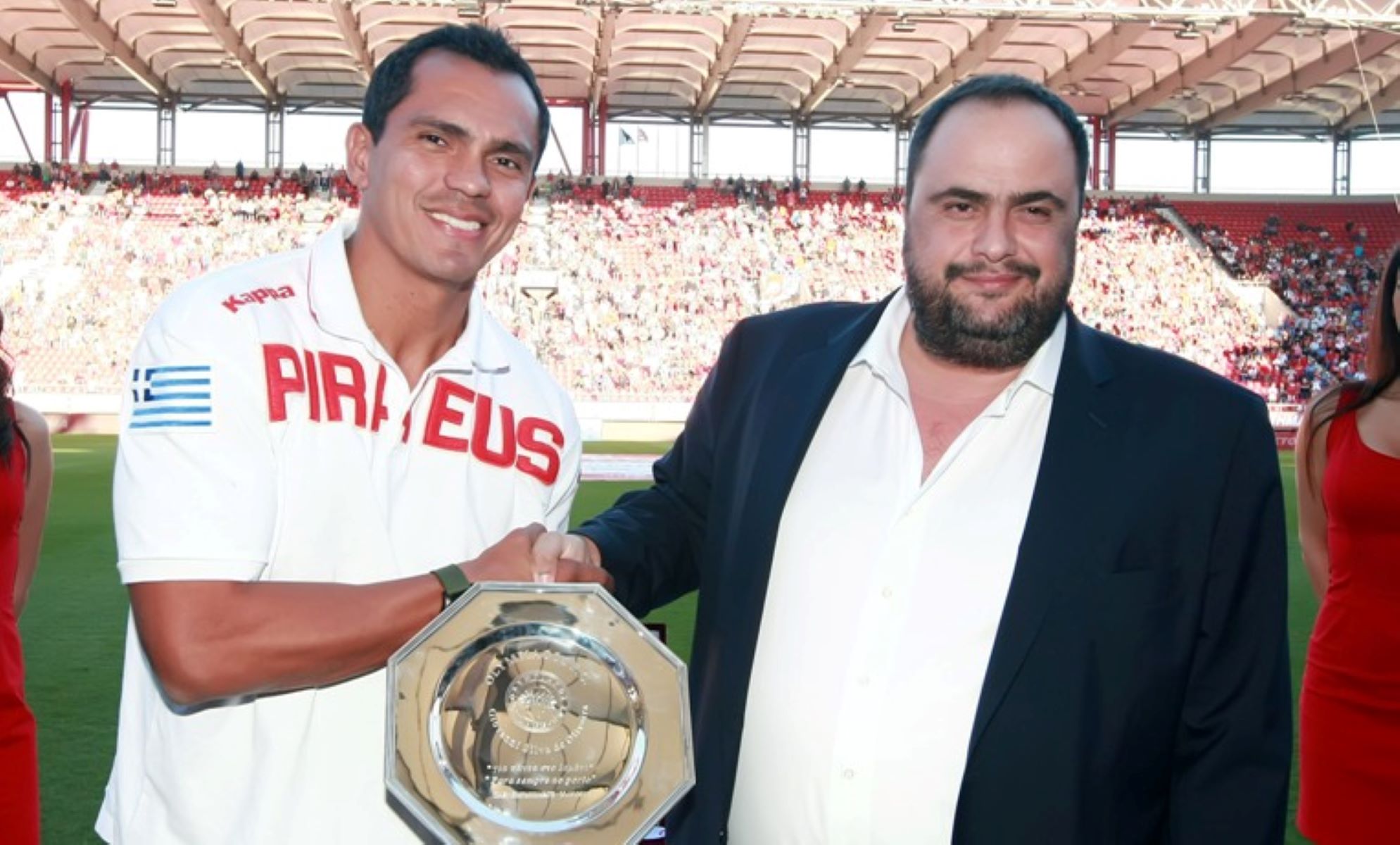 Ολυμπιακός: «Χτιστός» στα 53 του ο Ζιοβάνι (pics)