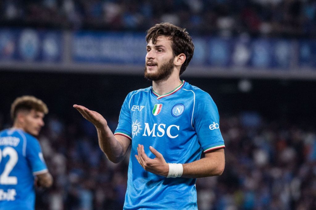 Χβίτσα Κβαρατσχέλια: Αυτός ο παικταράς ΠΡΕΠΕΙ να παίξει στο Νησί