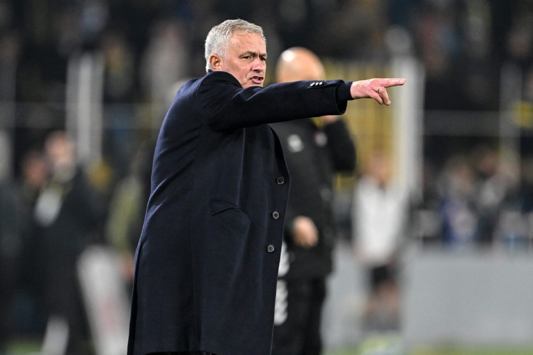 «Ψήνεται» επιστροφή… βόμβα του Μουρίνιο στην Premier League! (pic)