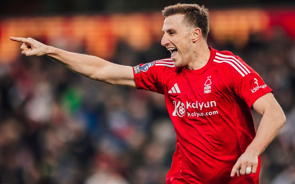 Η Νότιγχαμ δεν βλέπει μόνο ένα… δέντρο, αλλά ολόκληρο δάσος από νίκες! (vid)