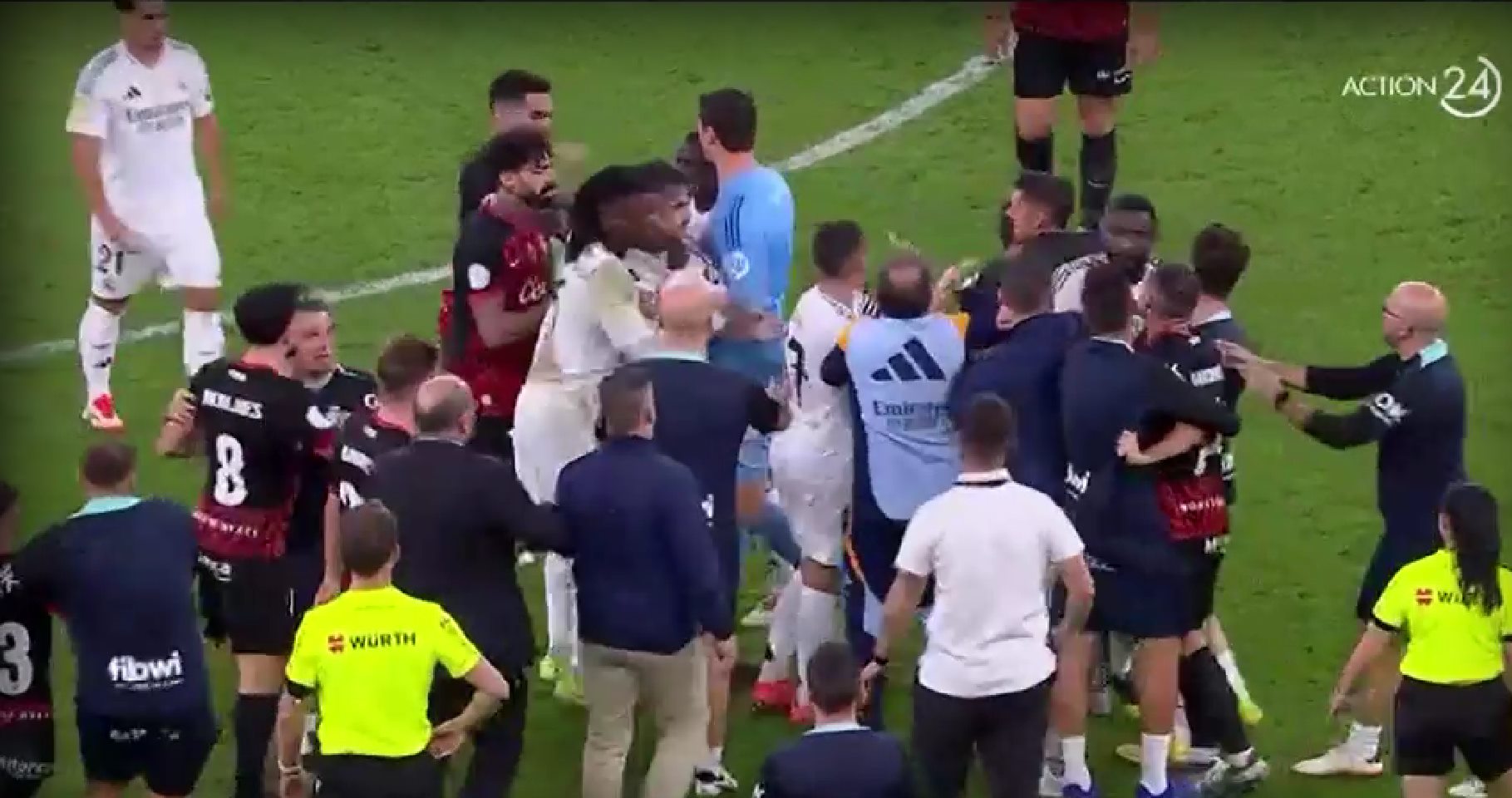 Ρεάλ Μαδρίτης – Μαγιόρκα: Ένταση και περίεργα σκηνικά στο τέλος! (vids)