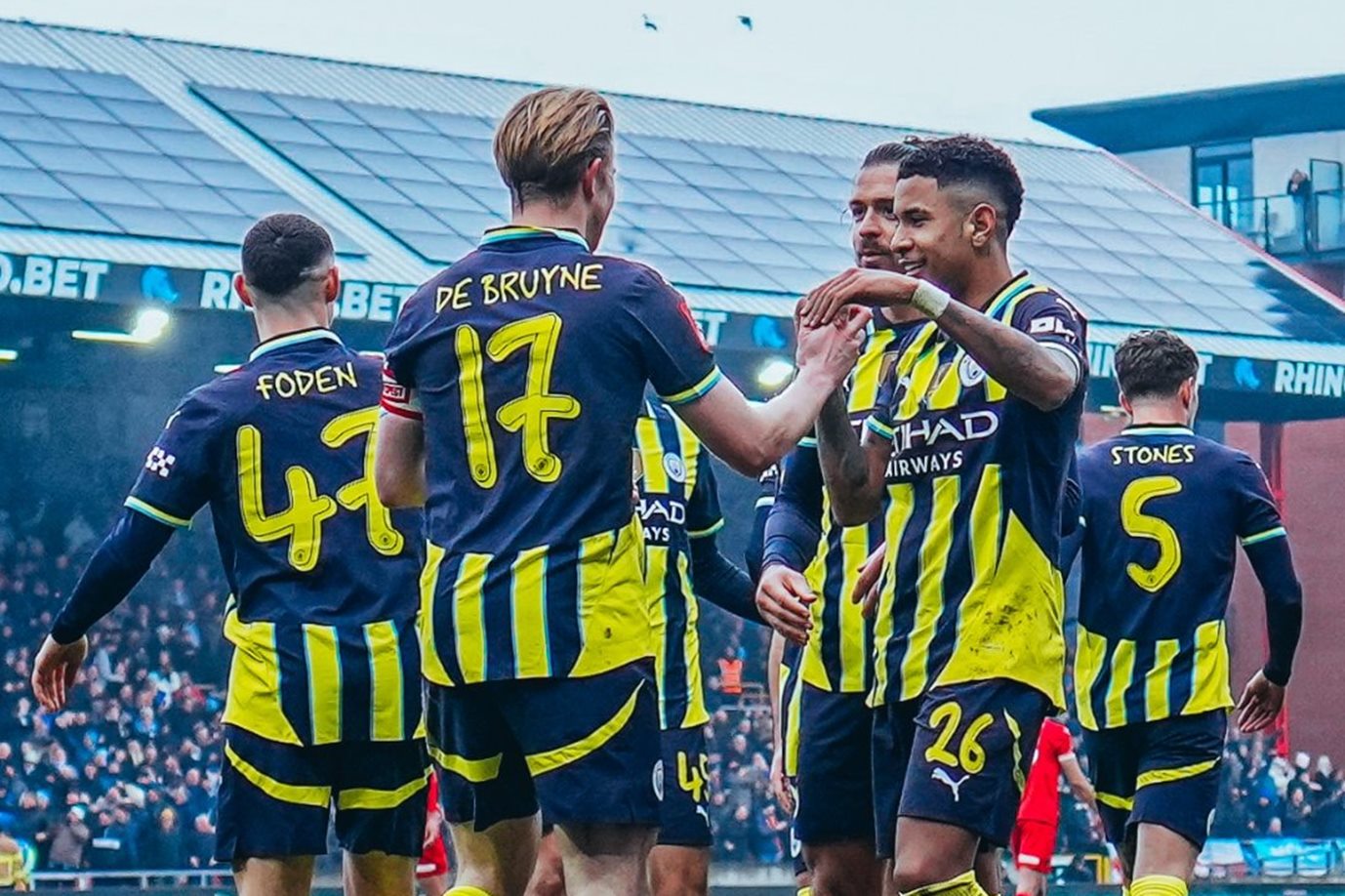 Η Σίτι πέρασε, αλλά, η Λέιτον Όριεντ κέρδισε τις καρδιές μας! (vids)