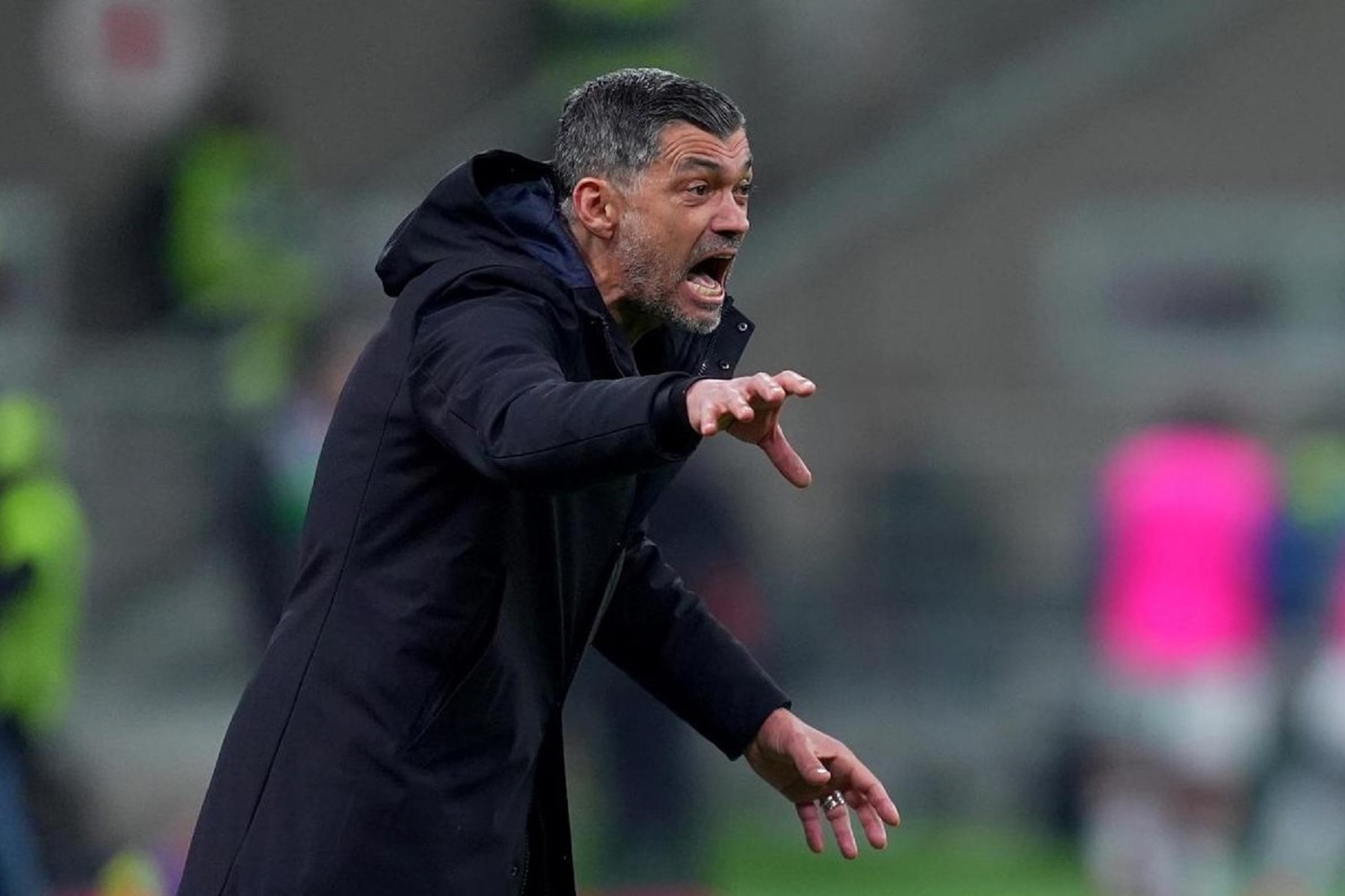 Στη Μίλαν… σπάστηκαν με μια κίνηση του Κονσεϊσάο! (pic)