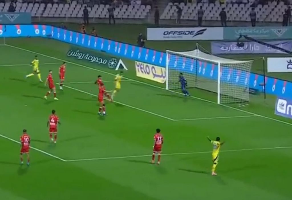 Ιστορικός Κριστιάνο Ρονάλντο: Ο πρώτος που φθάνει τα 925 γκολ καριέρας (vid)