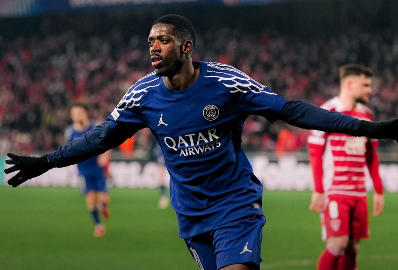 Η Παρί δεν κάνει… υπομονή και ετοιμάζεται για τους «16»! (vids)