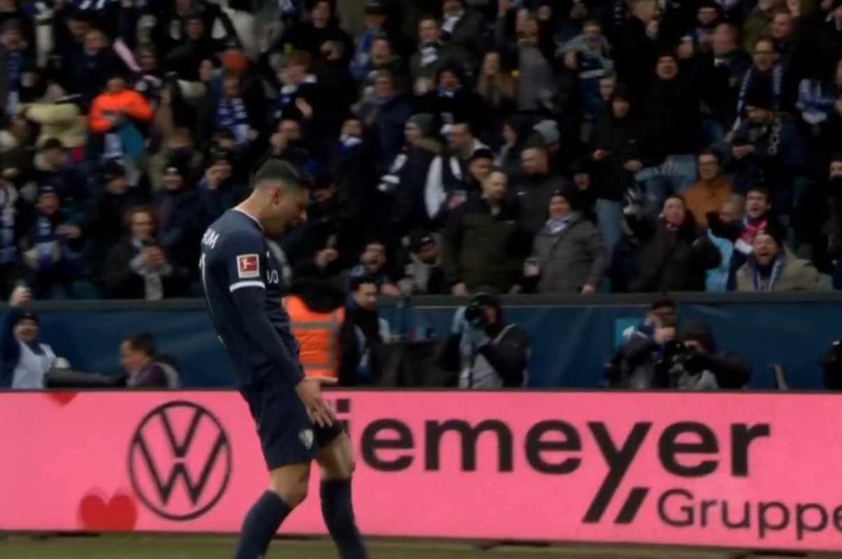 Τρέλα ο Μασούρας – «Διαλύει» την Ντόρτμουντ με δύο γκολ (vid)