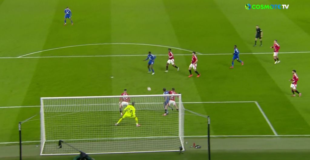 «Πάγωσαν» όλοι στο «Ολντ Τράφορντ» μετά από το γκολ της Λέστερ! (vid)