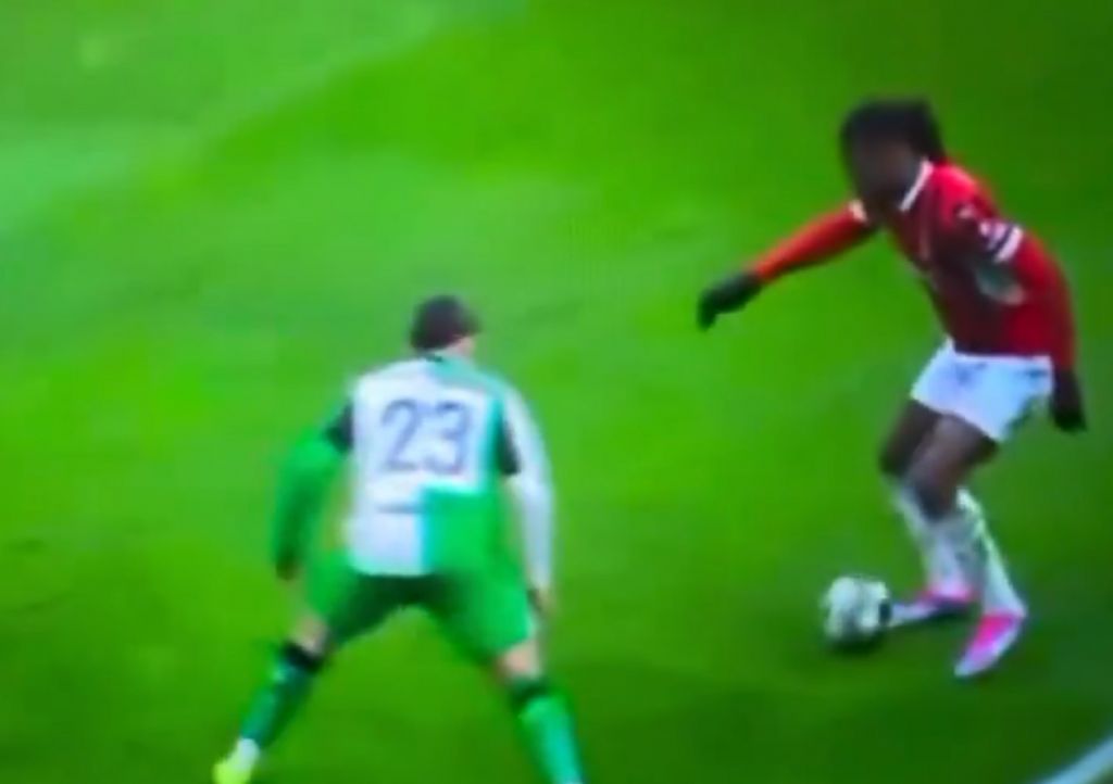 H μαγική «ποδιά» του Λεάο στο Μίλαν – Φέγενορντ (vid)