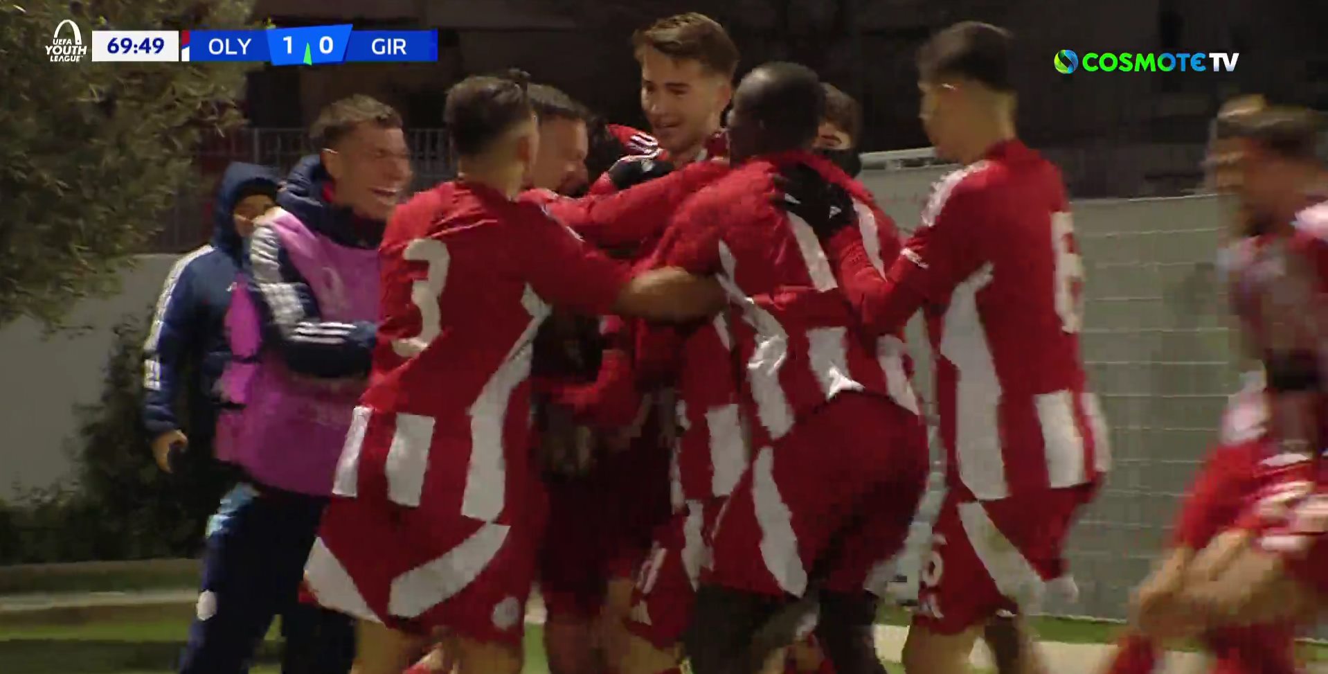 Οι πιτσιρικάδες του Ολυμπιακού δεν… παίζονται: Νίκησαν την Τζιρόνα! (vids)