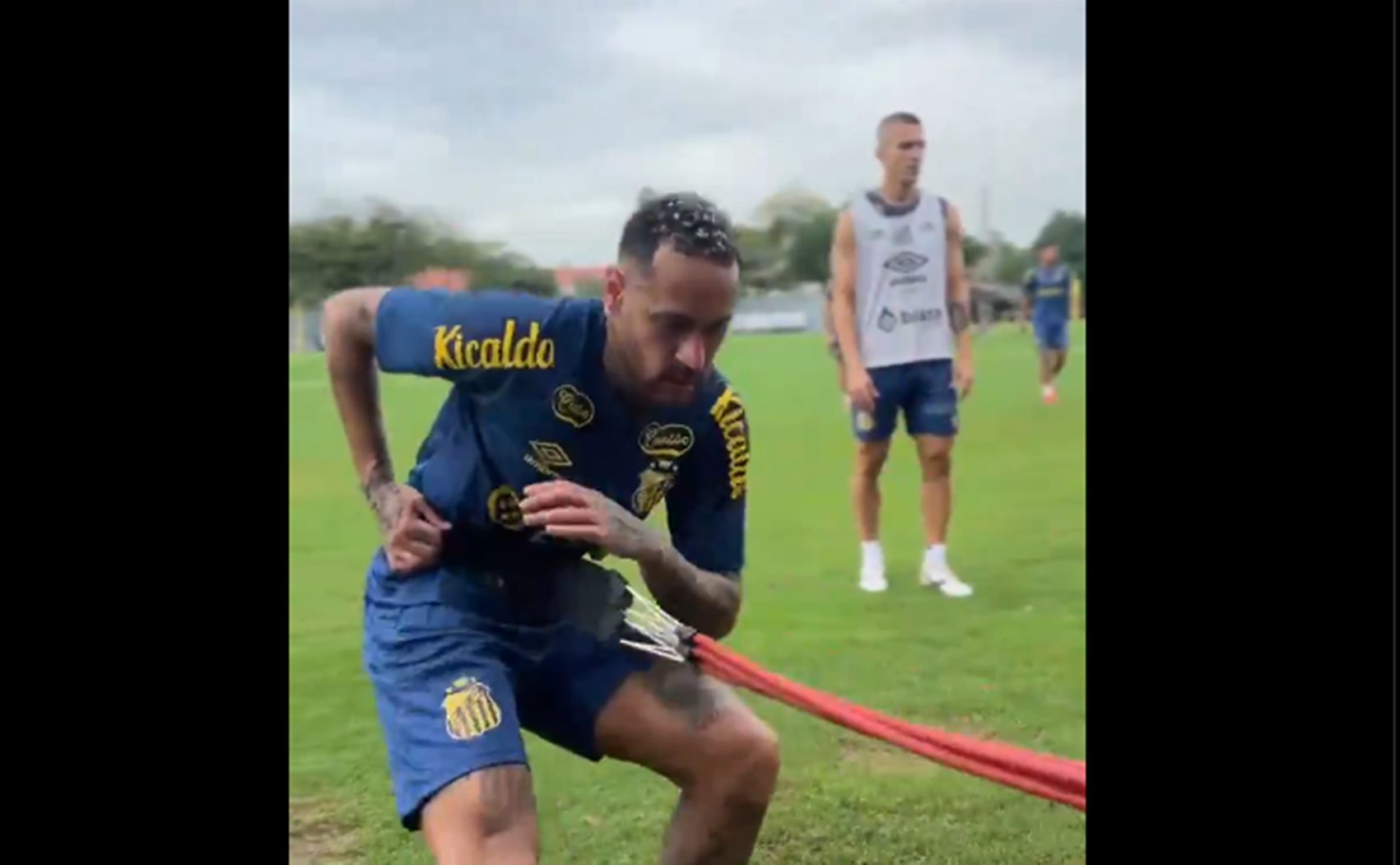 Νεϊμάρ από τα… παλιά: Δεν πιάνεται στις προπονήσεις της Σάντος! (vid)