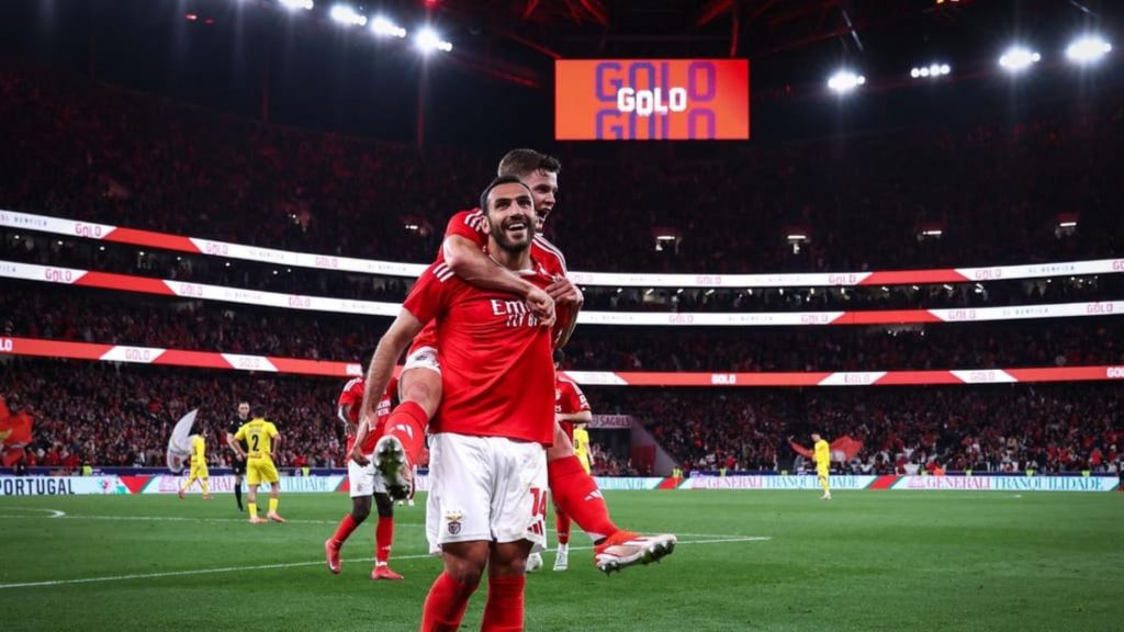 Παυλίδης: «Αισθάνομαι πολύ καλά στην Μπενφίκα – Έρχονται ματσάρες με Μπαρτσελόνα»