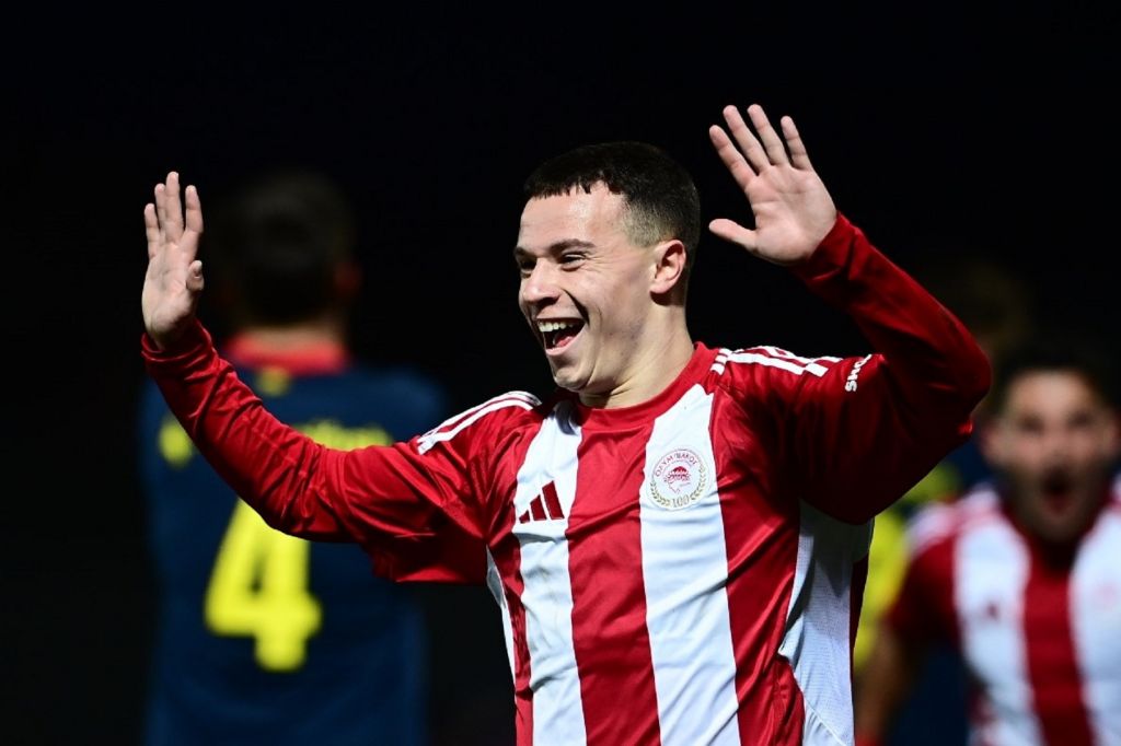 Ο Πνευμονίδης «καθάρισε» για τον Ολυμπιακό και αποθέωσε… Μουζακίτη, Κωστούλα! (vid)