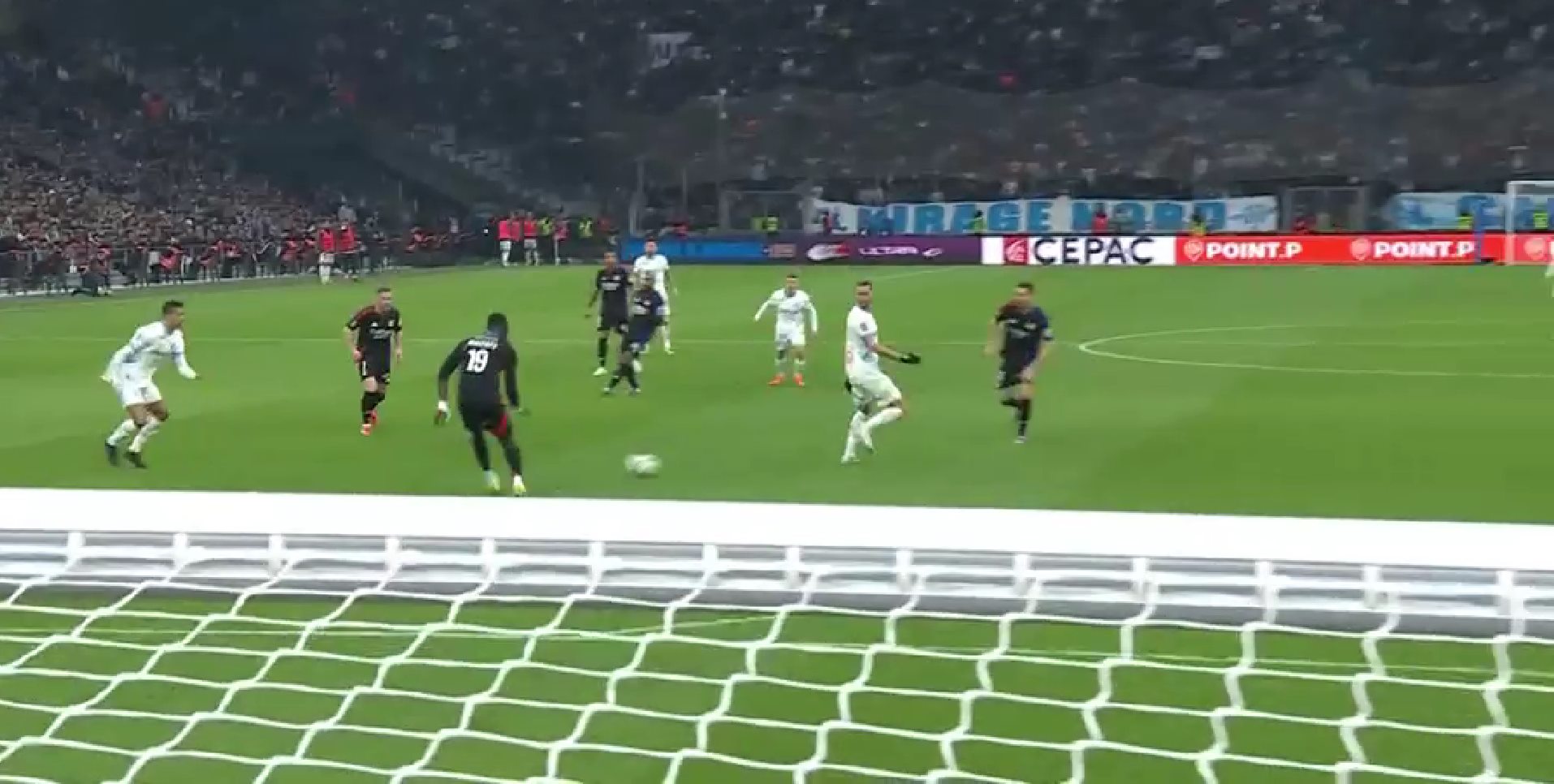 Θύμισε κάτι από Ζιντάν ο Ραμπιό με αυτό το «τακουνάκι»! (vids)