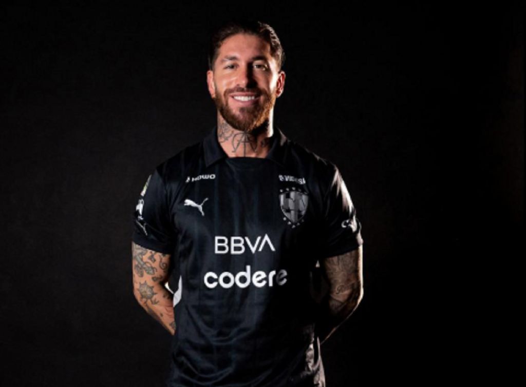 Επίσημα… Μεξικανός ο Σέρχιο Ράμος – Το νούμερο που επέλεξε στη φανέλα