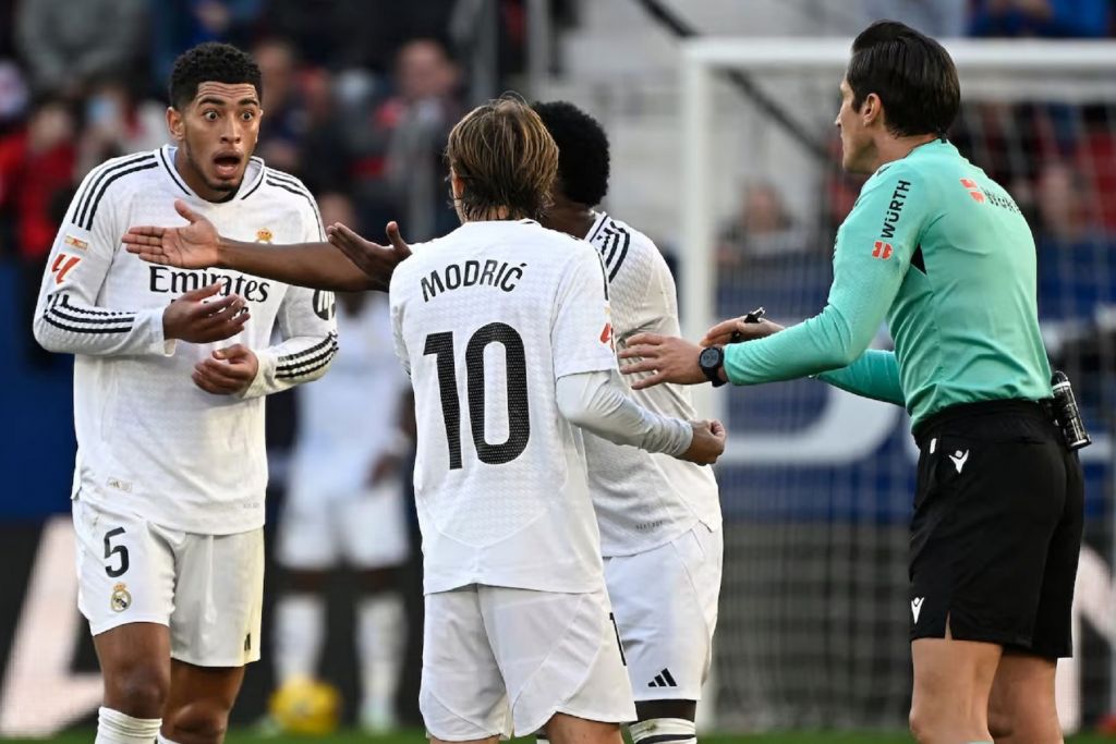 Έξαλλοι με τους διαιτητές οι παίκτες της Ρεάλ: «Μας έχουν γ#@$#ει» (pic)