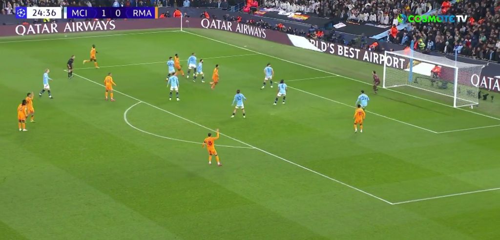 Απίθανη ενέργεια από τον Βινίσιους, αλλά, το δοκάρι του στέρησε το γκολ! (vid)