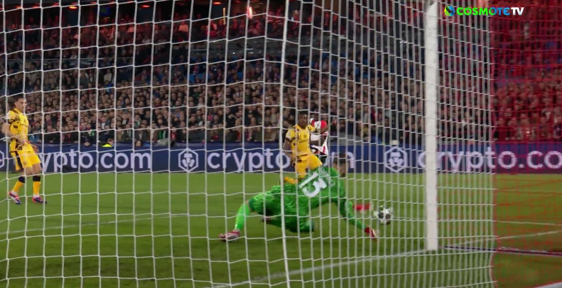 Στο Champions League δεν αστειεύεται η Φέγενορντ: Παραλίγο να κάνει τη ζημιά στην Ίντερ! (vid)