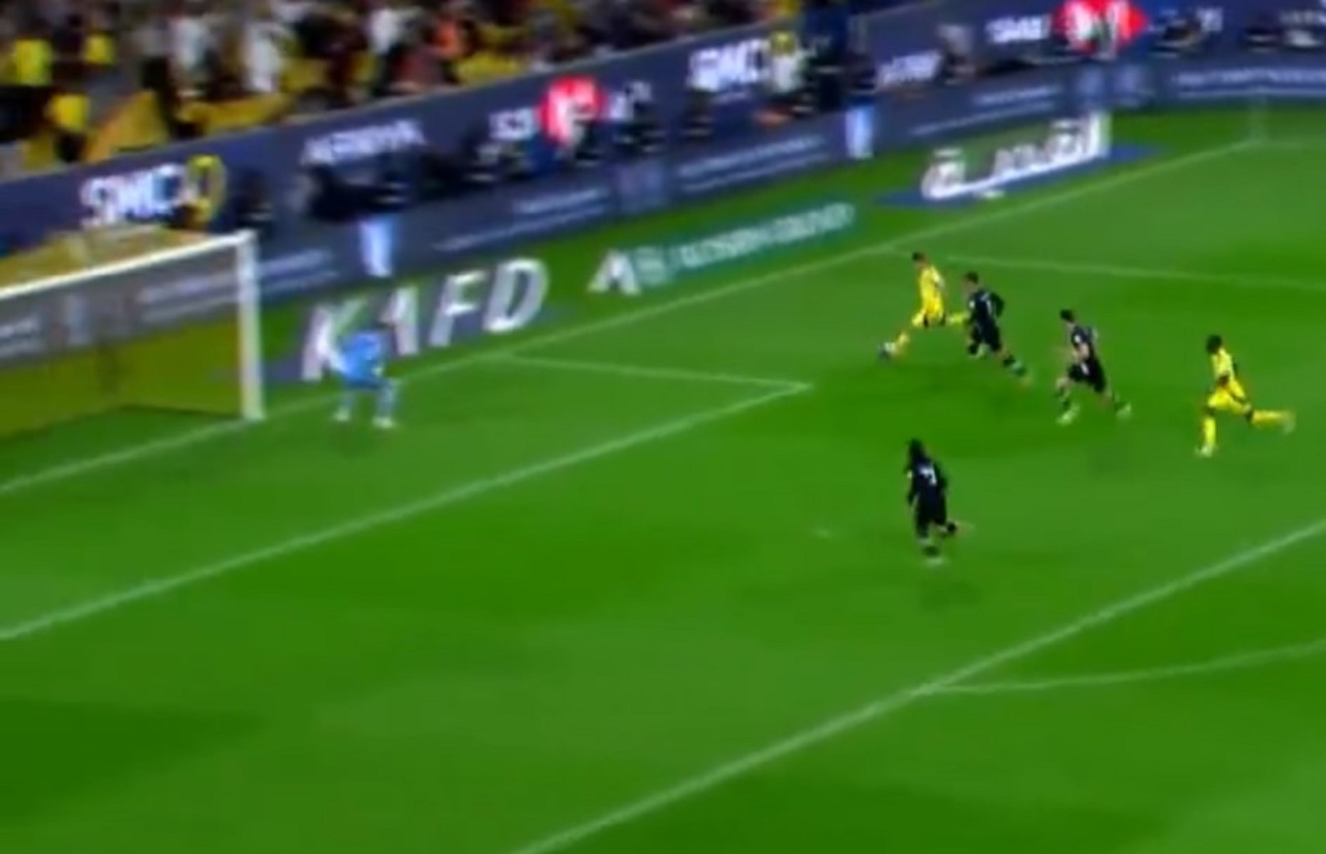 «Οβίδα» του Κριστιάνο και τα 1000… πλησιάζουν! (vid)