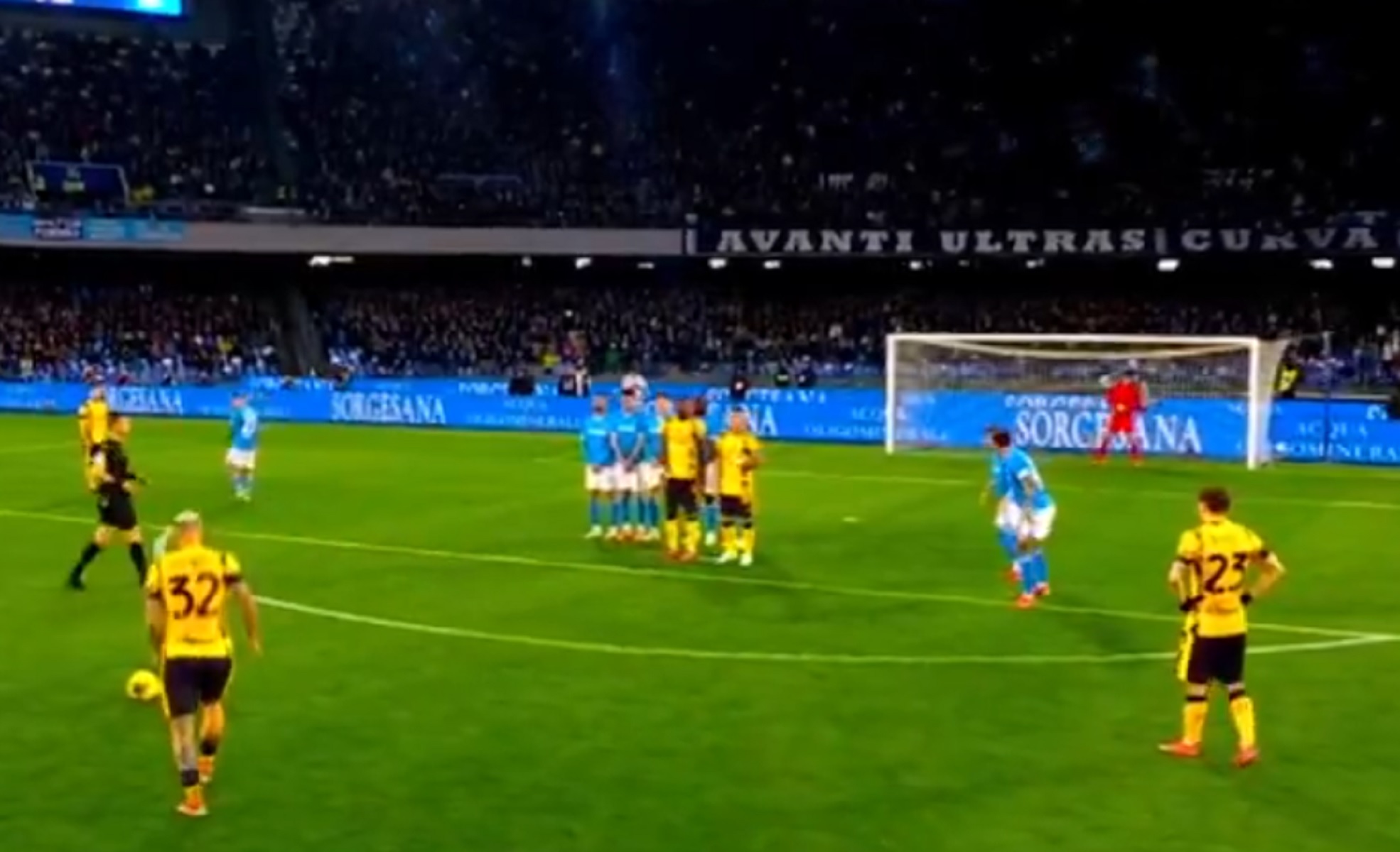 Νάπολι – Ίντερ: Ο Ντιμάρκο «ζωγράφισε» στον οίκο του Μαραντόνα (vid)