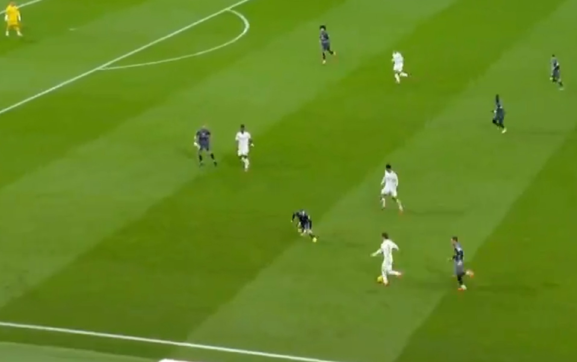 H μαγεία του 39χρονου Μόντριτς που χάλασε από το κάκιστο τελείωμα του Βινίσιους (vid)