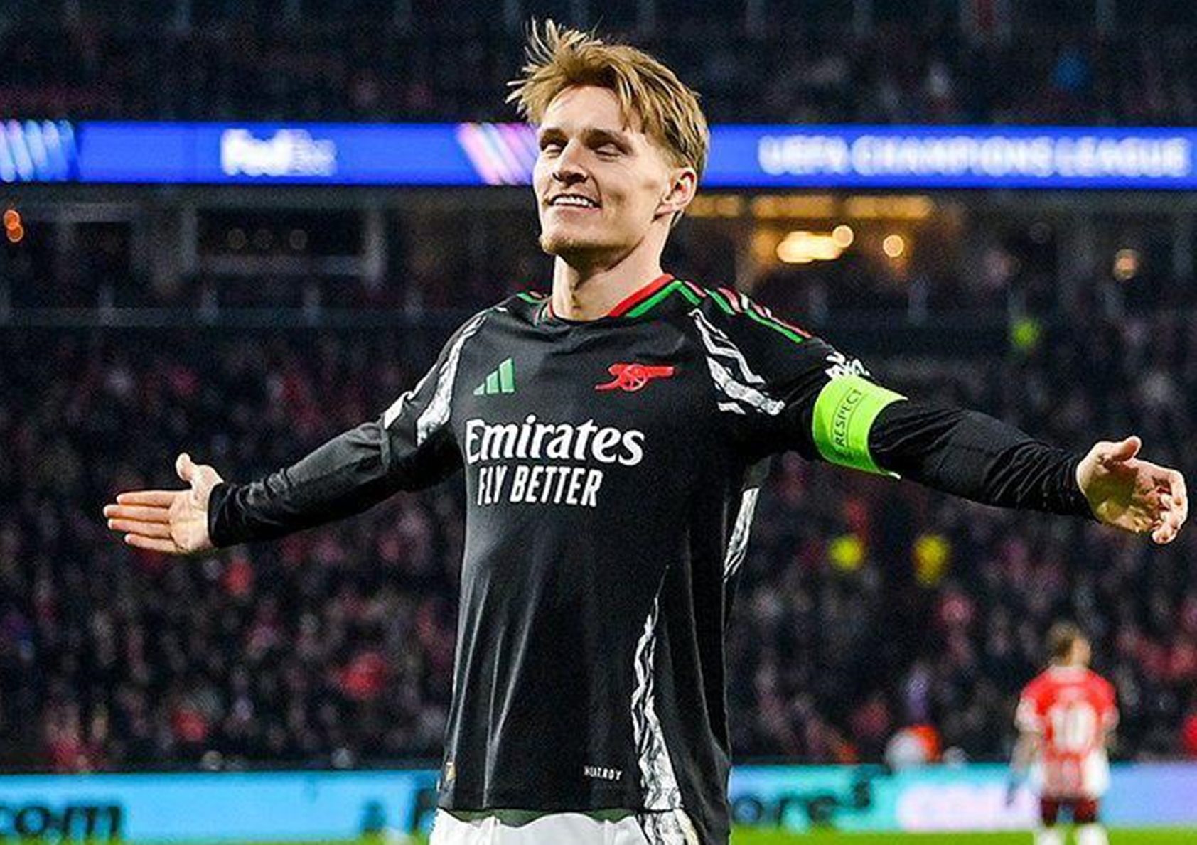 Μυθικά «κανόνια» στην Ολλανδία: Η Άρσεναλ συνέτριψε με «επτάρα» την Αϊντχόφεν! (vids)