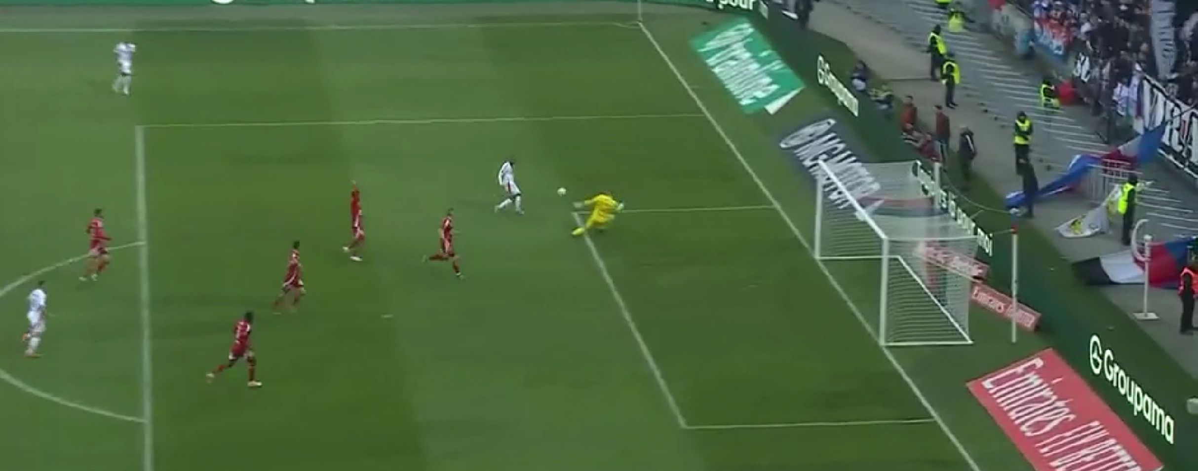 Λακαζέτ σημαίνει… μαγεία: ΜΥΘΙΚΟ σκάψιμο για το 1-1 της Λιόν! (vid)