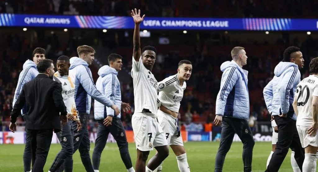 Ο Ζέεντορφ έβαλε… χέρι στους παίκτες της Ρεάλ Μαδρίτης για τους πανηγυρισμούς!